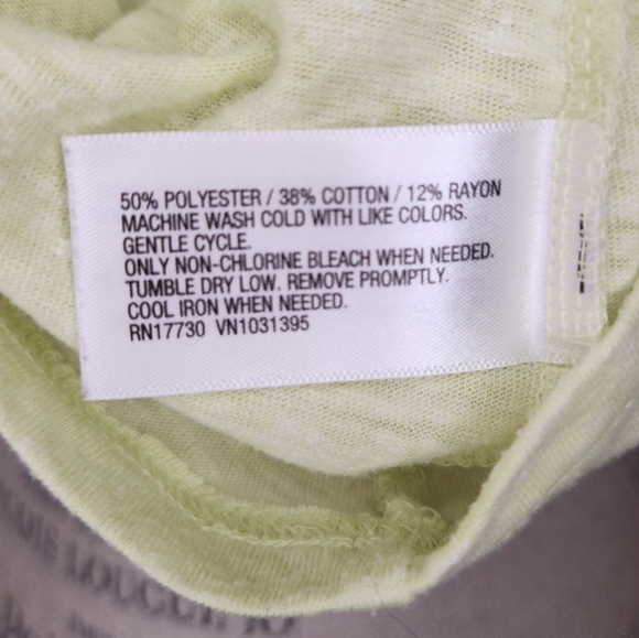 Neon yellow vneck tshirt - Picture 8 of 8